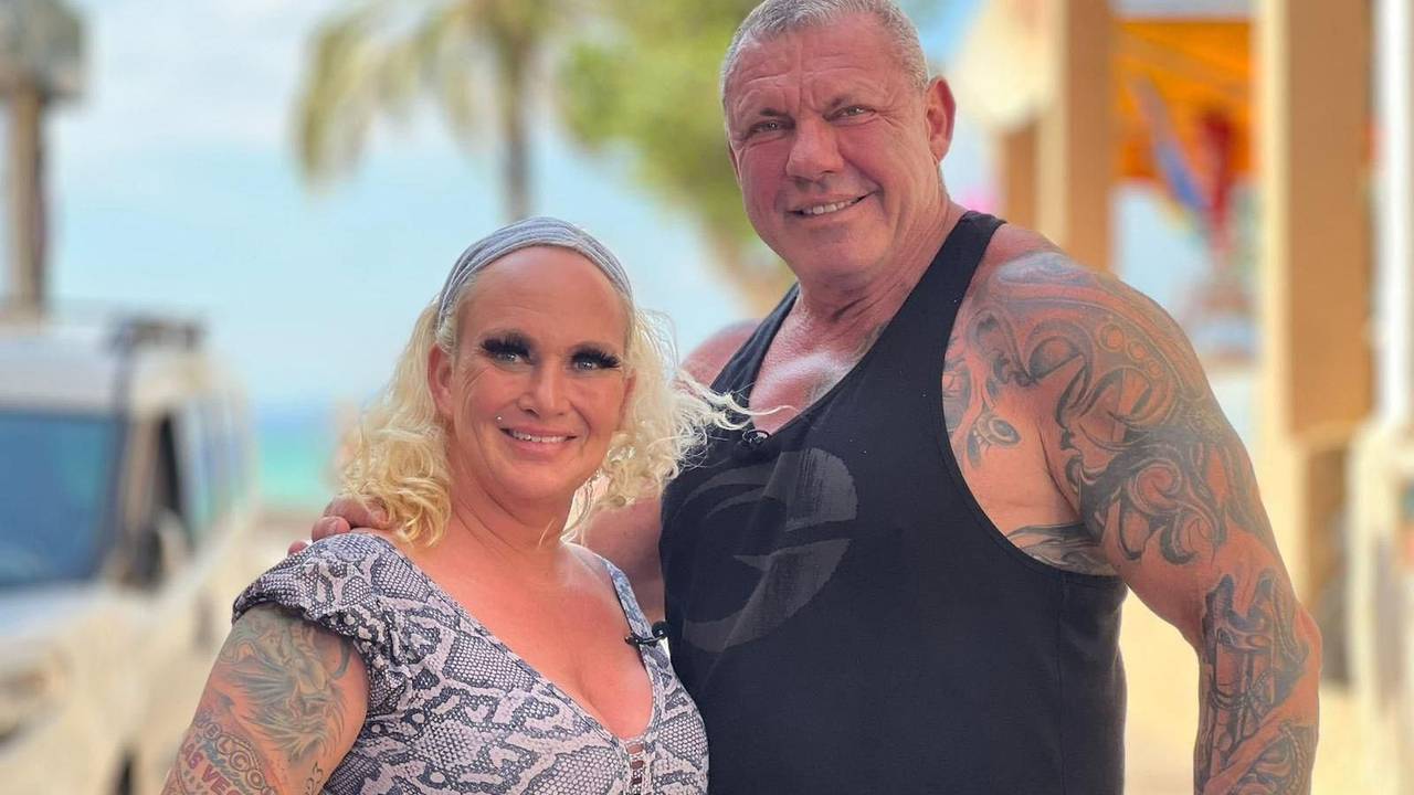 Die „Goodbye Deutschland“-Stars Caro und Andreas Robens haben den Kilos gemeinsam den Kampf angesagt. (Bild: RTL / 99pro media)