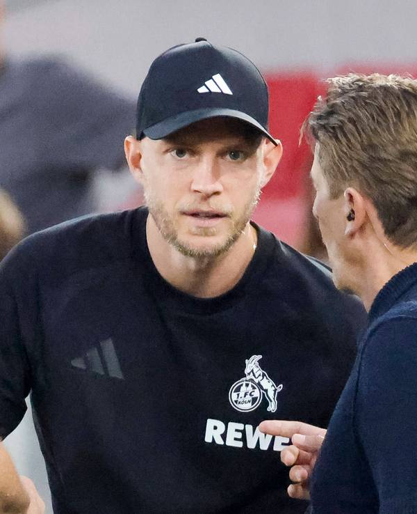 René Wagner spricht mit Sky-Moderator Michael Leopold.