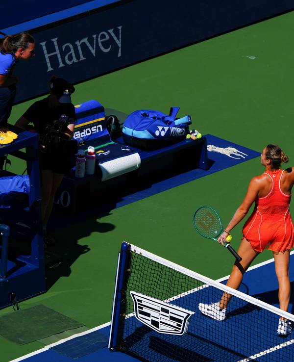 Aryna Sabalenka beschwert sich bei der Stuhlschiedsrichterin.