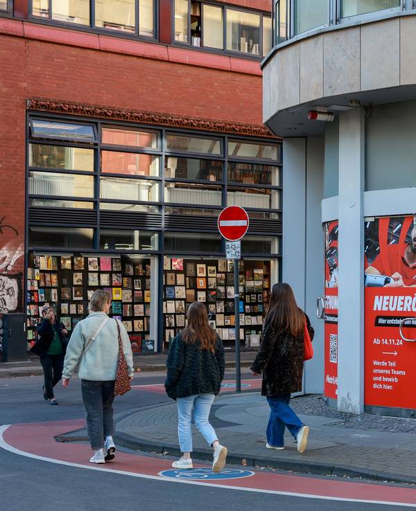 Mediamarkt Smart Ehrenstraße in Köln.