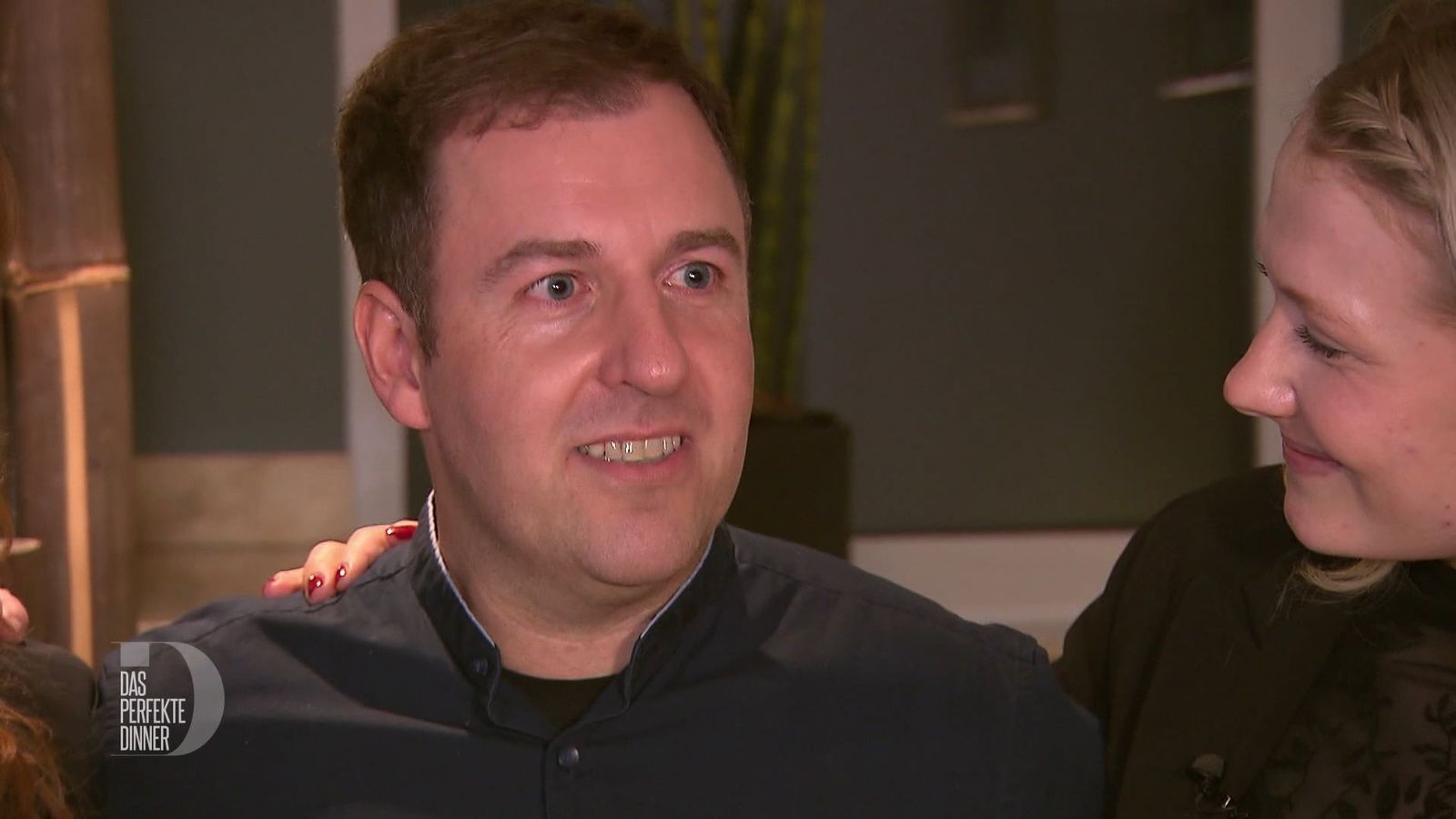 Der gerührte Gewinner der Ruhrgebiet-Woche: Tim mit seinem 36-Punkte-Menü.
 (Bild: RTL)