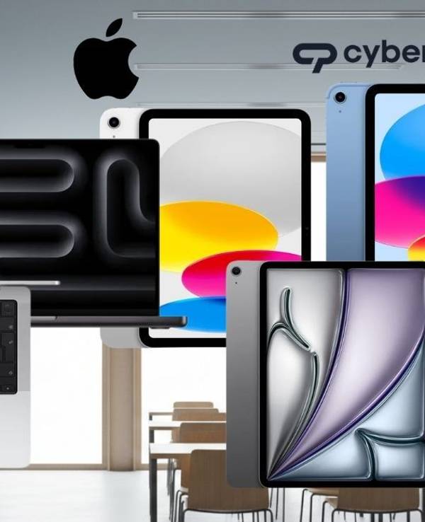 Mehrere Apple-Geräte wie MacBook, iPad und weitere Tablets vor dem Hintergrund eines Klassenzimmers; darüber sind Apple- und Cyberport-Logos zu sehen.