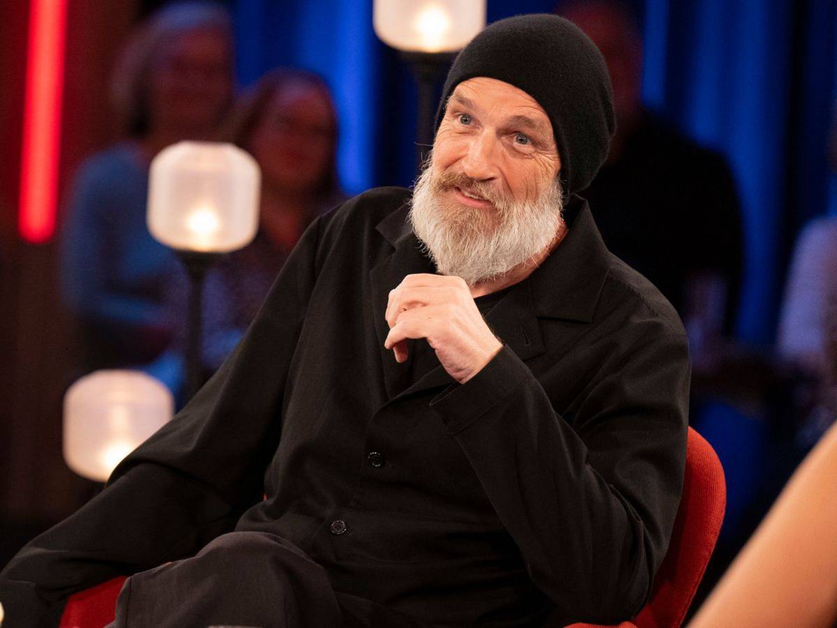 Thorsten Sträter war zu Gast beim „Kölner Treff“. (Bild: Melanie Grande / WDR / Kölner Treff)
