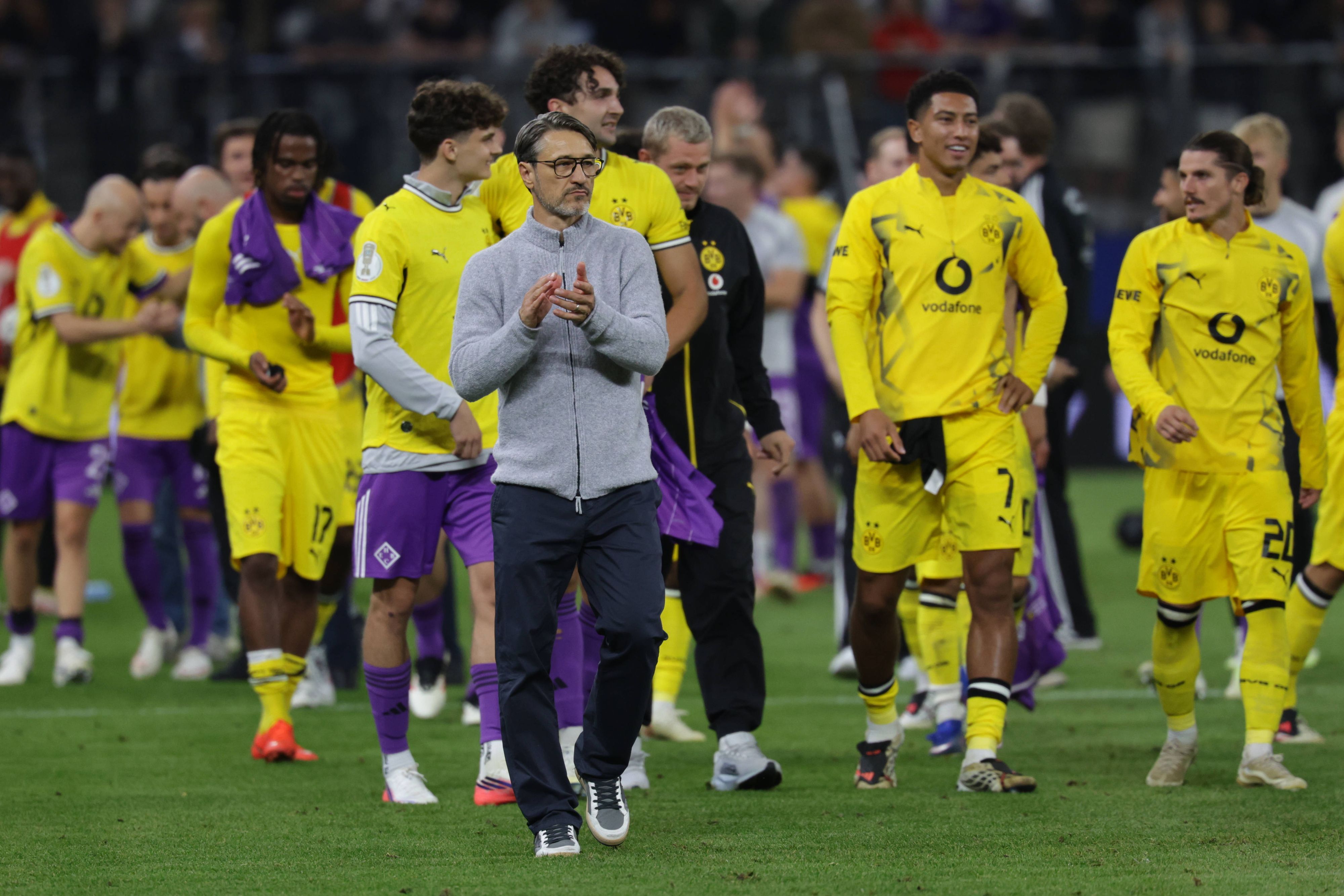 Die Spieler von Borussia Dortmund mit Trainer Niko Kovac.