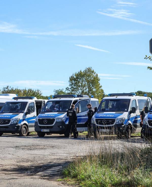 Strom-Sabotage: Suche nach Verdächtigem