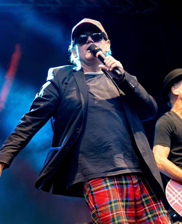 Harry Alfter und Peter Brings beim Brings-Konzert auf dem Roncalliplatz.