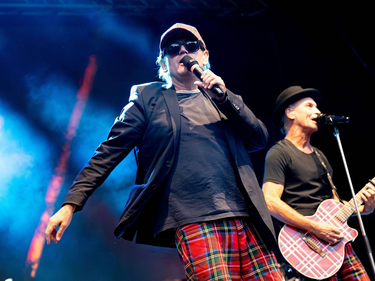 Harry Alfter und Peter Brings beim Brings-Konzert auf dem Roncalliplatz.