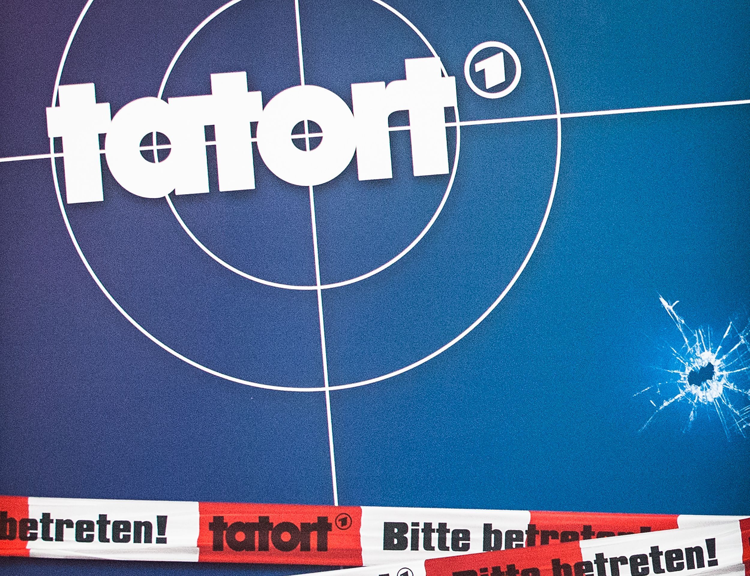 Das Logo des ARD-Kultkrimis „Tatort“ ist im Rundfunkhaus des Südwestrundfunks (SWR) zu sehen.
