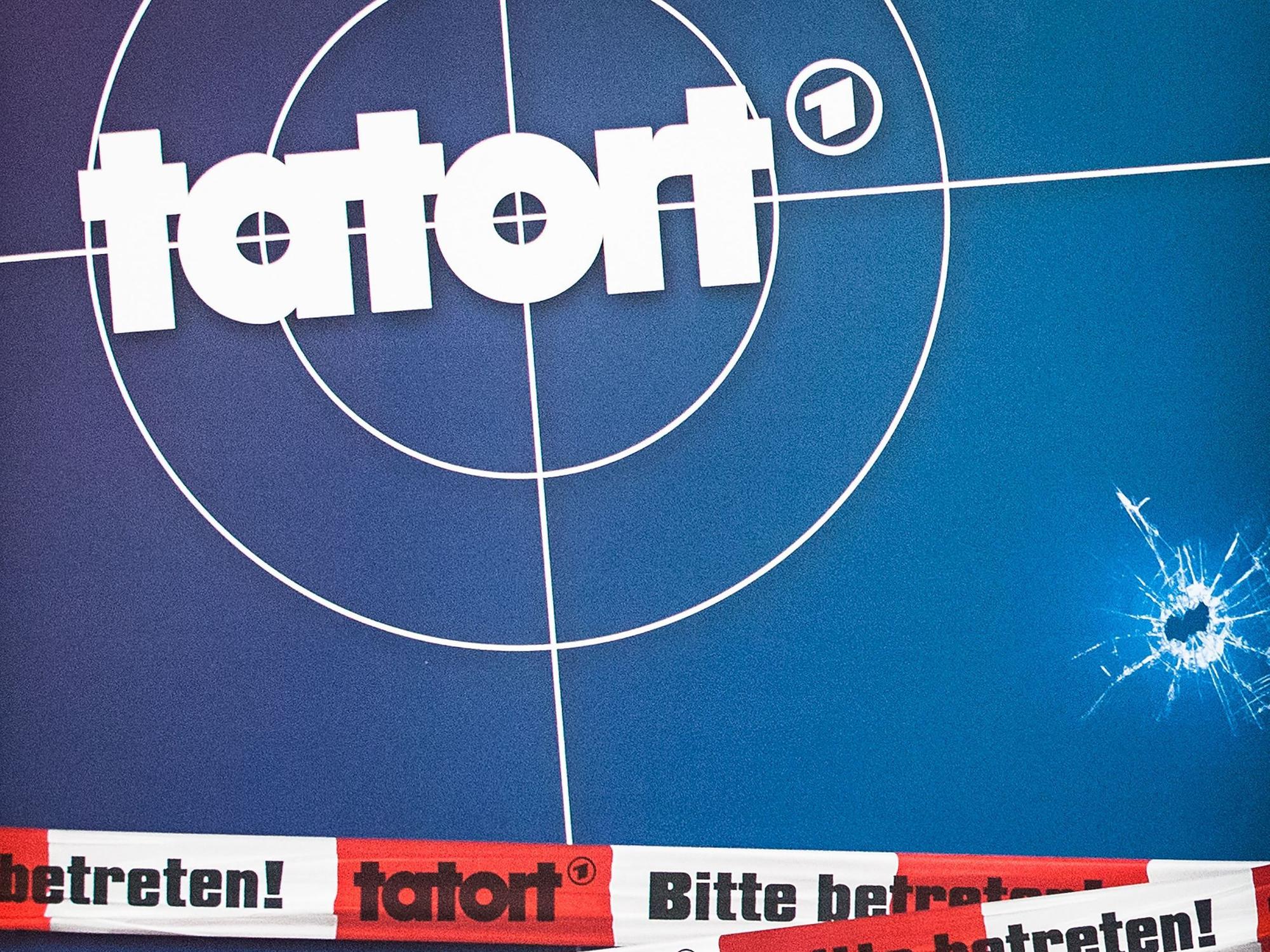 Das Logo des ARD-Kultkrimis „Tatort“ ist im Rundfunkhaus des Südwestrundfunks (SWR) zu sehen.