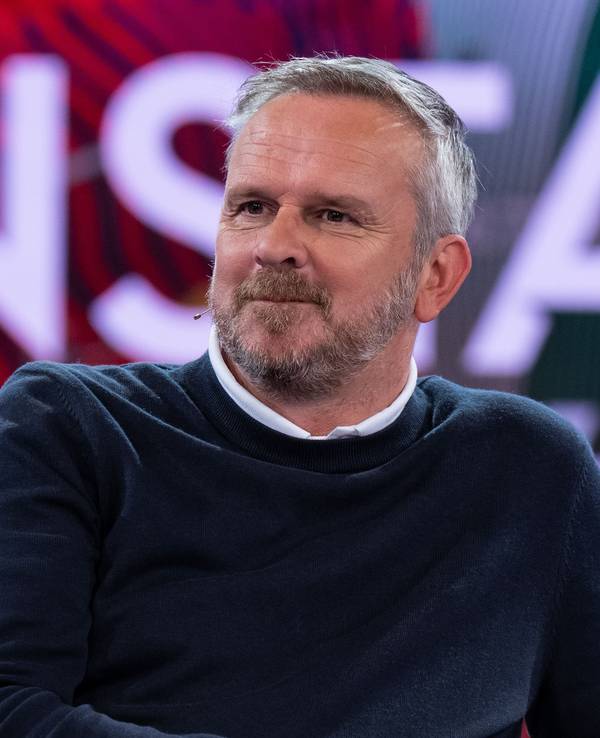 Didi Hamann, Sky-Experte, nimmt in einem TV-Studio an einer Presseveranstaltung teil.