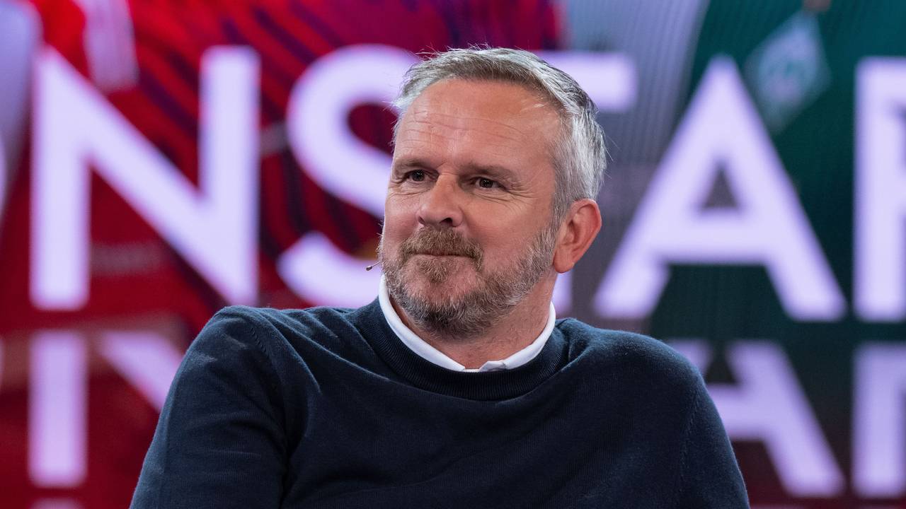 Didi Hamann, Sky-Experte, nimmt in einem TV-Studio an einer Presseveranstaltung teil.