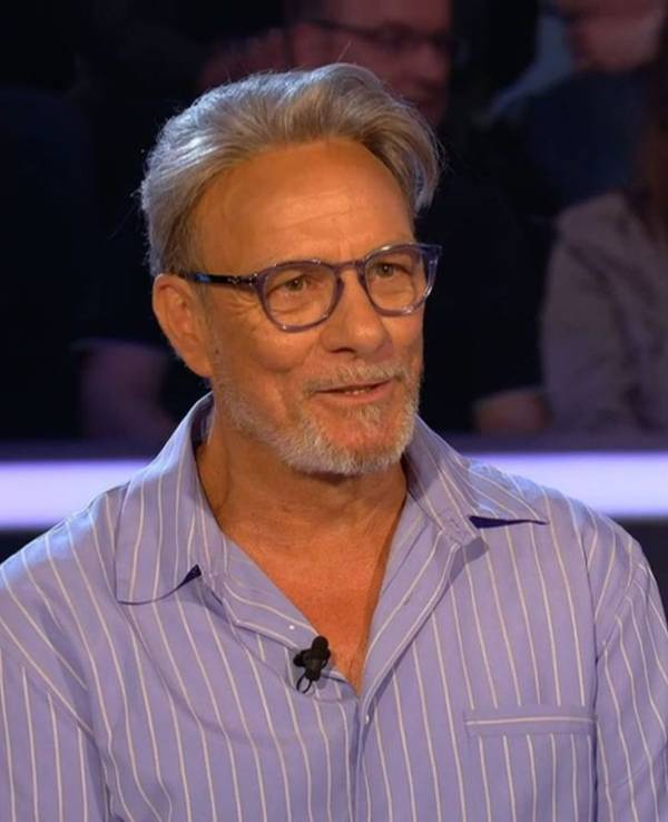Wäre in einem Zockerspecial gut aufgehoben gewesen: Carsten Floß riskierte alles und fiel auf 500 Euro. (Bild: RTL)