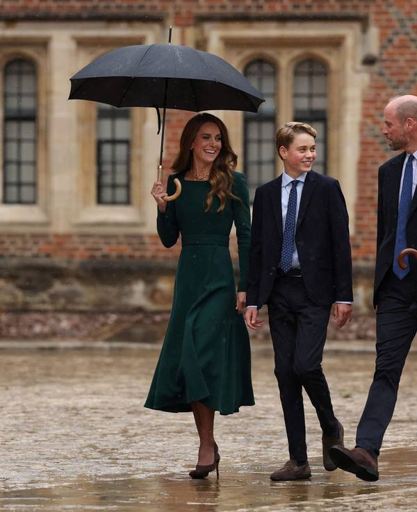 Prinzessin Kate und Prinz William begleiten Prinz George am ersten Schultag.