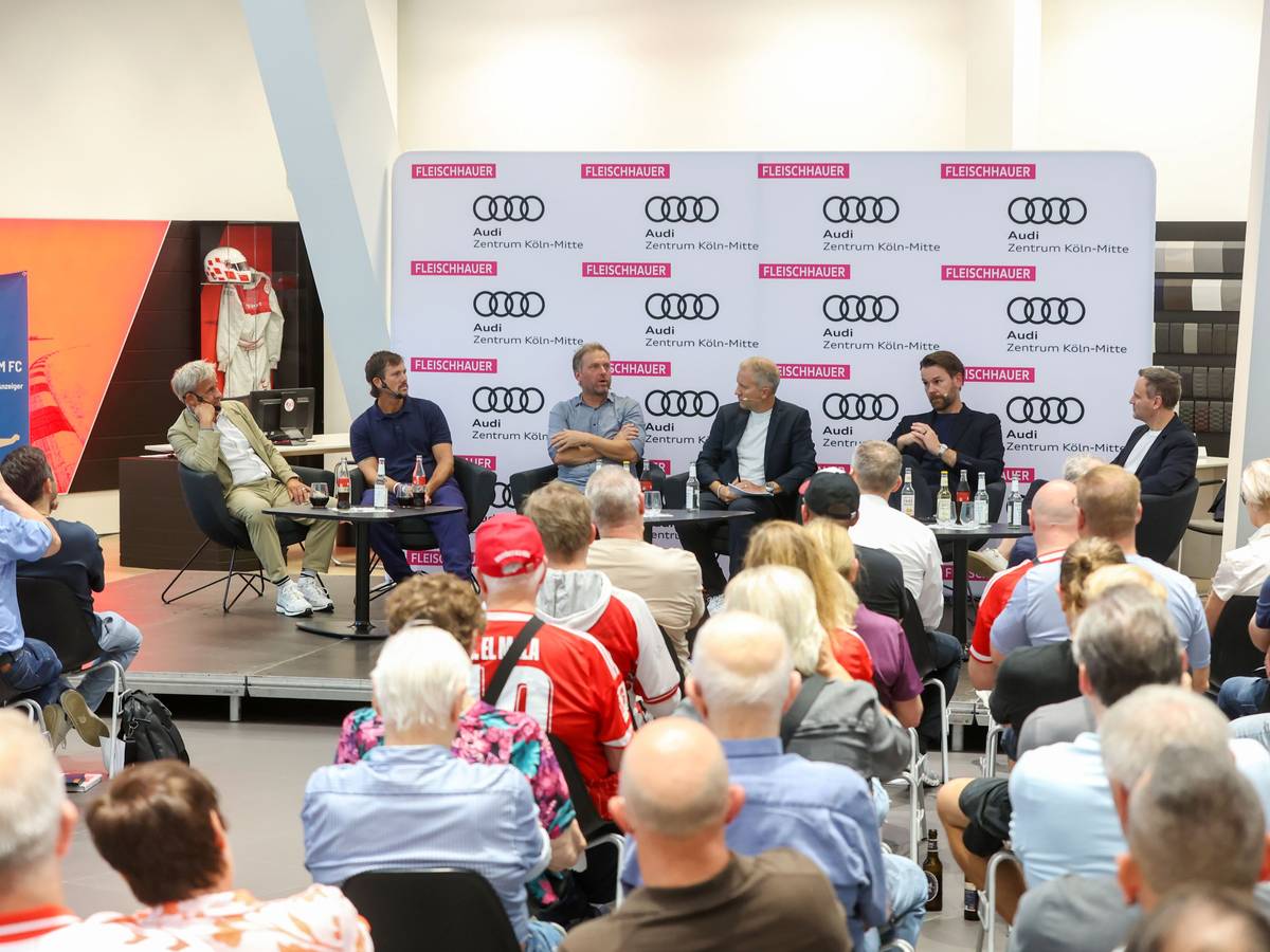 FC-Talk am Abend mit Weltmeister Pierre Littbarski, FC-Geschäftsführer Thomas Kessler und Ex-FC-Kaderplaner Jörg Jakobs.