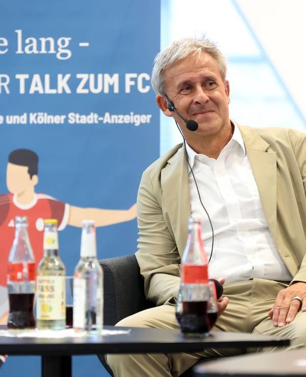 Weltmeister Pierre Littbarski beim FC-Talk