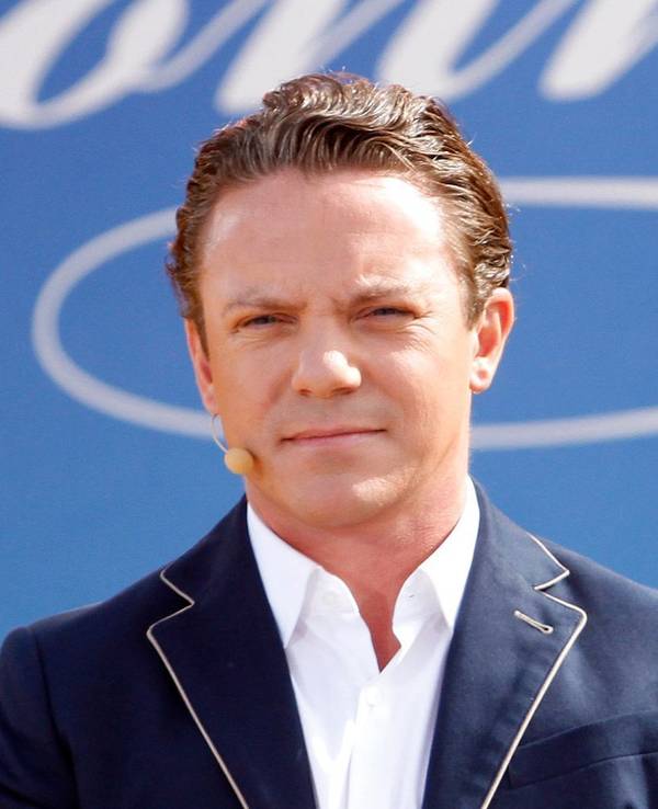 Im Rahmen einer Spezialausgabe wird Stefan Raab den Volkmusik-Star Stefan Mross (Bild) in seiner Sendung begrüßen. (Bild: 2015 Getty Images/Michele Tantussi)