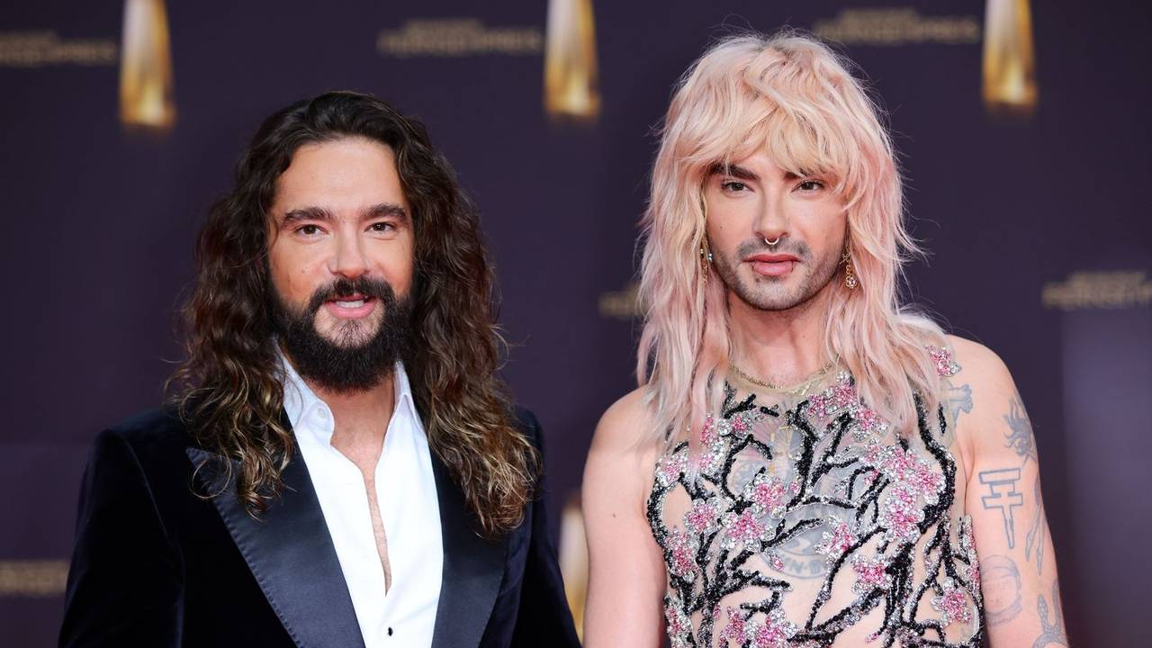 Tom Kaulitz (links) und sein Bruder Bill haben laut eigener Aussage nur „ganz wenige“ Freikarten für „Wetten, dass..?“ zur Verfügung gestellt bekommen. (Bild: 2024 Getty Images/Joshua Sammer)