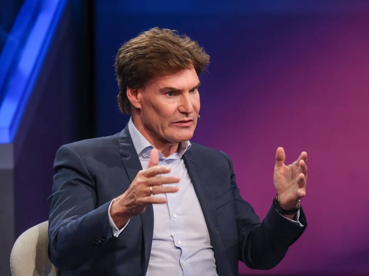 Carsten Maschmeyer war bei „Maischberger“ zu Gast. (Bild: WDR/Oliver Ziebe)