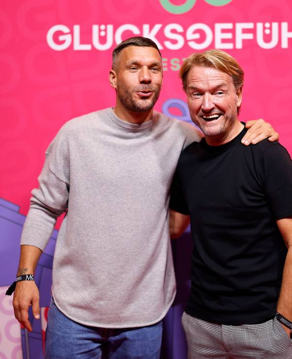 Ex-Fußballer Lukas Podolski und Eventmanager Markus Krampe sprachen bei „stern tv“ über den Glücksgefühle-Eklat. (Archivbild)