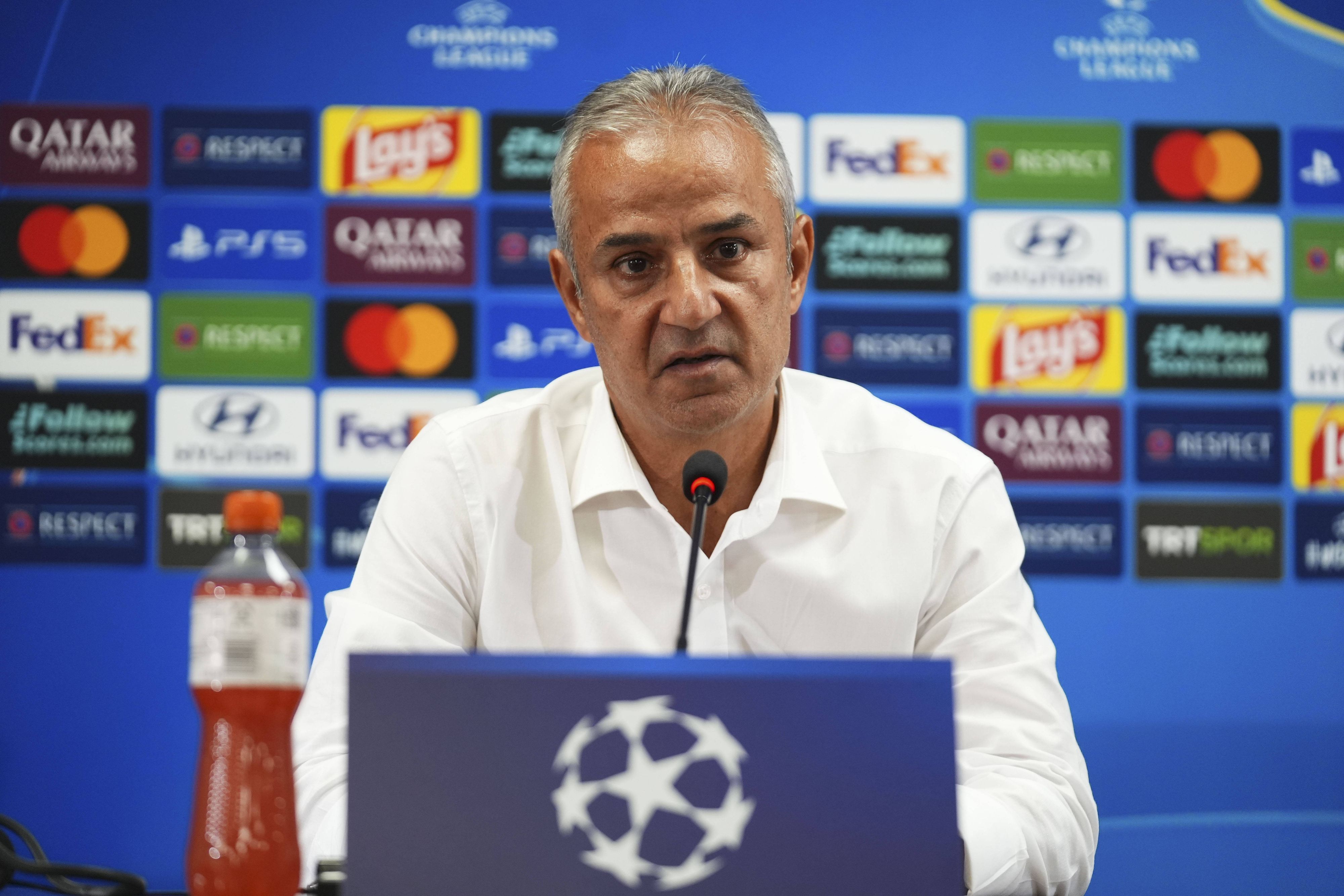 Pressekonferenz mit Trainer Ismail Kartal.