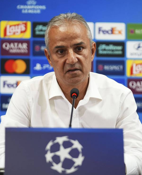 Pressekonferenz mit Trainer Ismail Kartal.