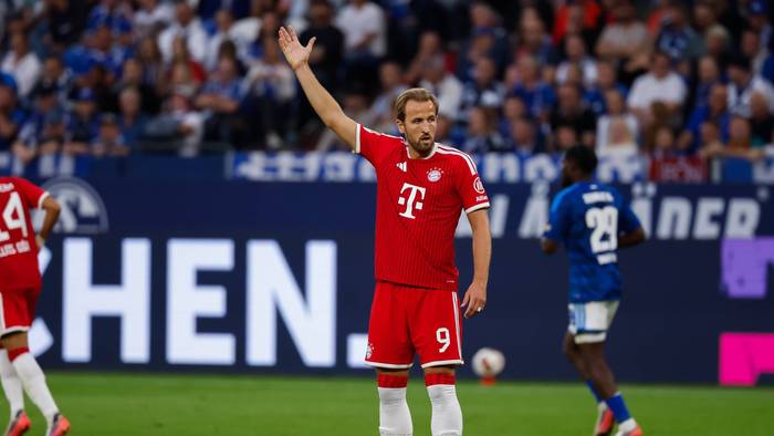 Harry Kane beim Spiel des FC Bayern auf dem Platz.