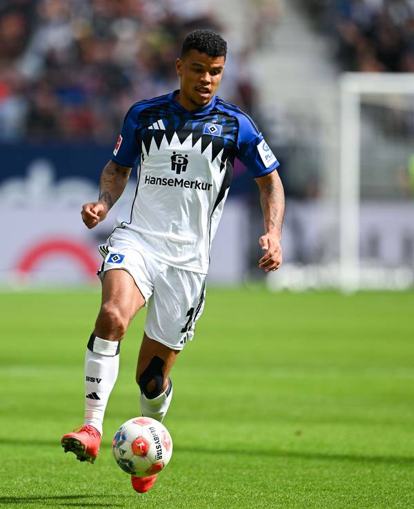 Ex-HSV-Profi Ransford Königsdörffer am Ball