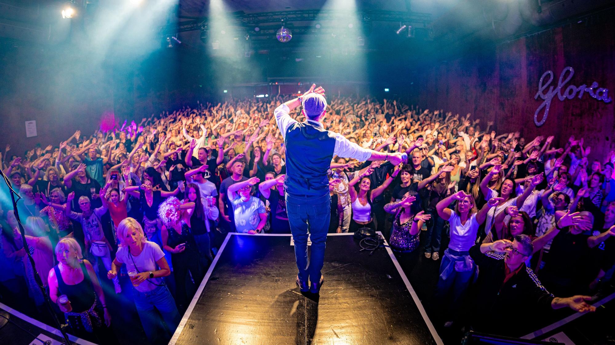 Blick ins Gloria beim Konzert der Klüngelköpp.