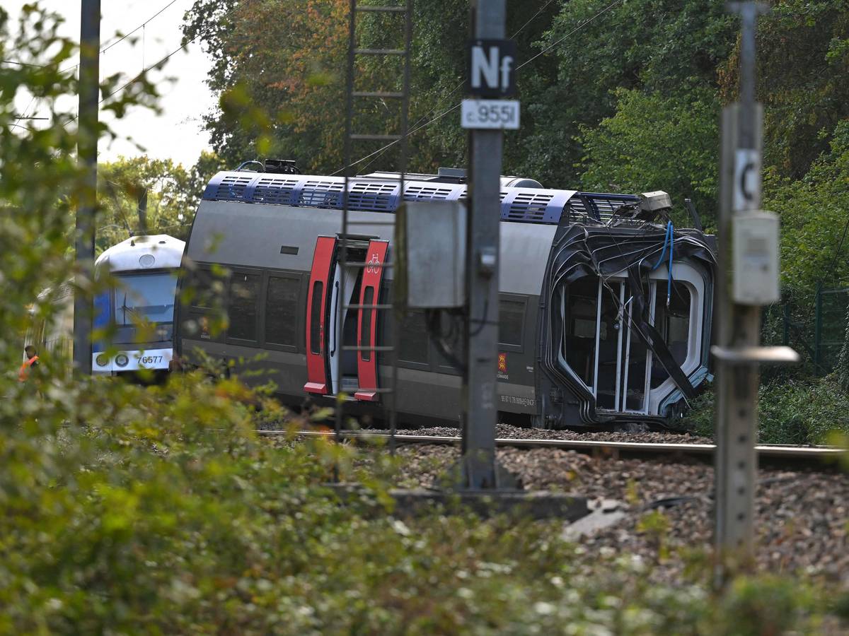 In Cléon entgleiste am Freitagabend (11. September 2026) ein Regionalzug.