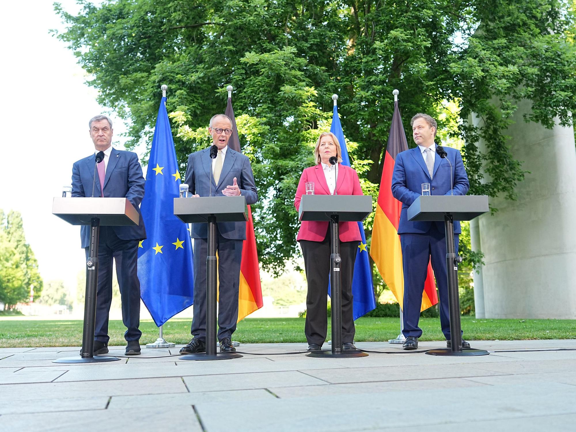 Die Parteichefs von Union und SPD: Markus Söder, Friedrich Merz, Bärbel Bas, Lars Klingbeil