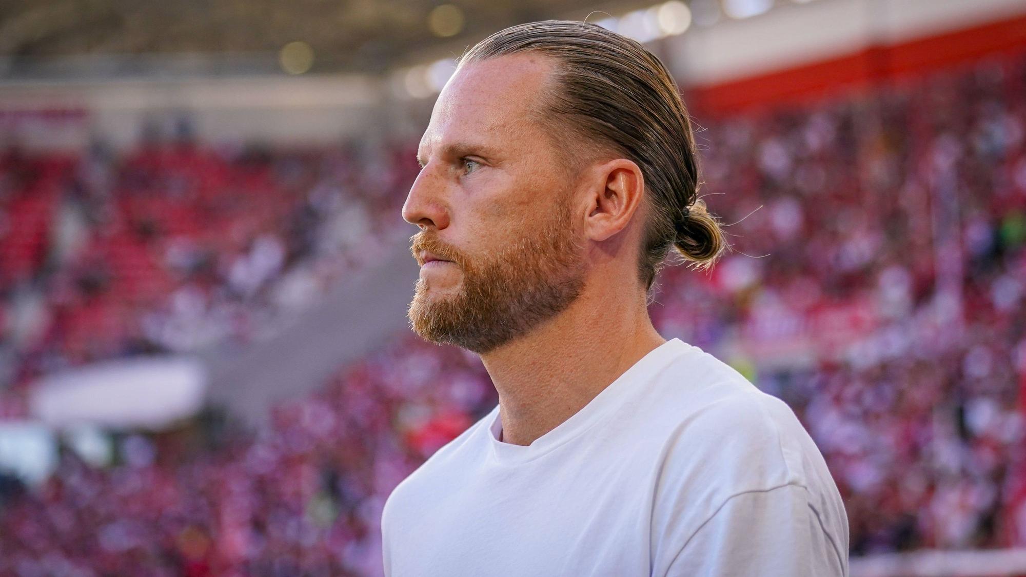 Eugen Polanski blickt im Spiel von Borussia Mönchengladbach finster.