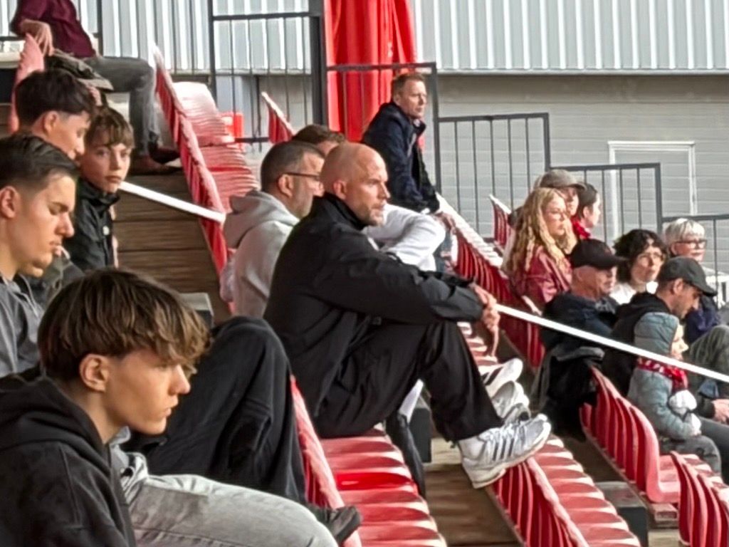 FC-Trainer René Wagner im Franz-Kremer-Stadion