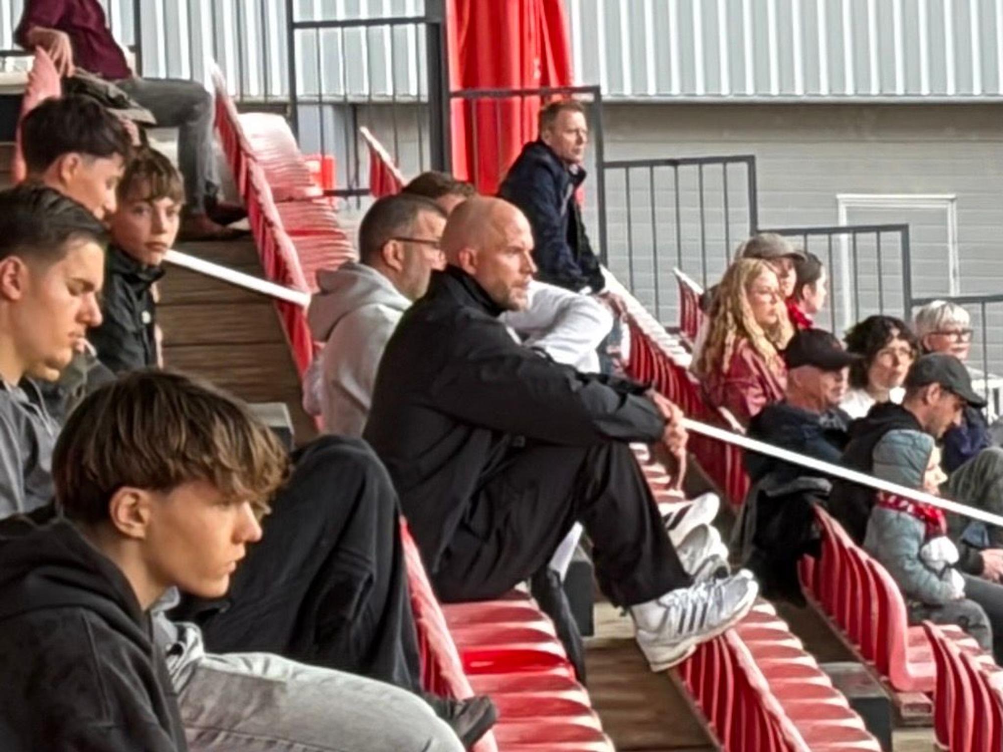 FC-Trainer René Wagner im Franz-Kremer-Stadion