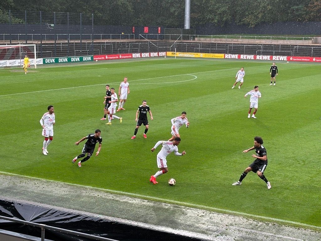 Die U21 des 1. FC Köln gegen Bergisch Gladbach.
