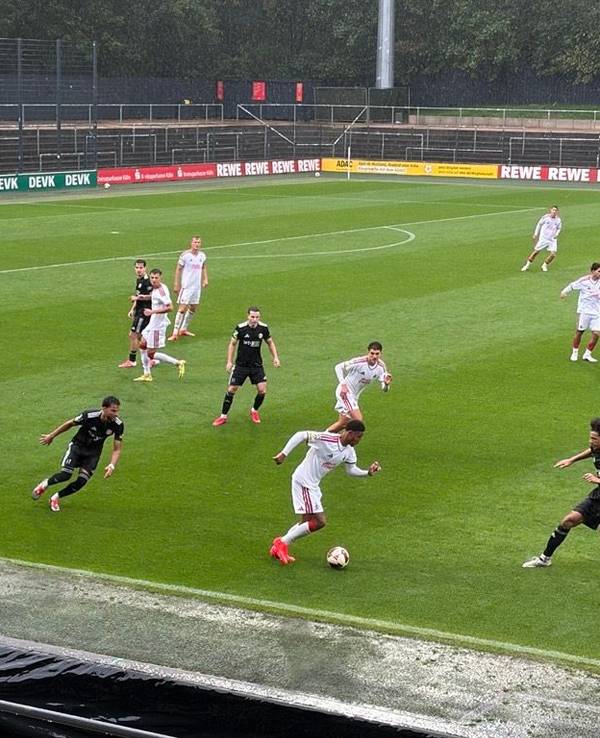 Die U21 des 1. FC Köln gegen Bergisch Gladbach.
