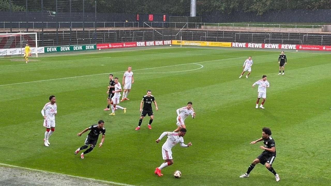 Die U21 des 1. FC Köln gegen Bergisch Gladbach.