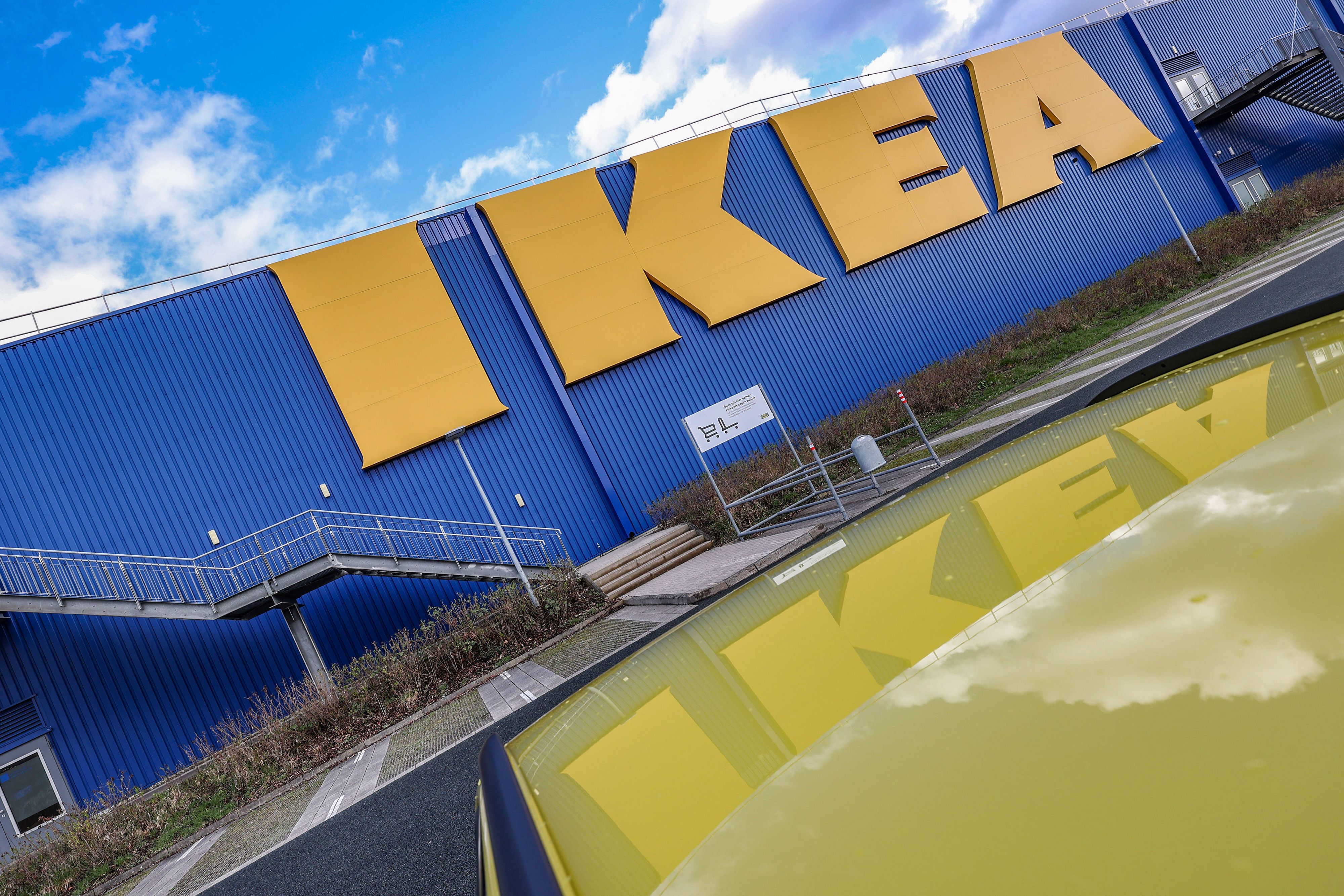 IKEA zieht gegen eine rechtsextreme Partei vor Gericht – und siegt.