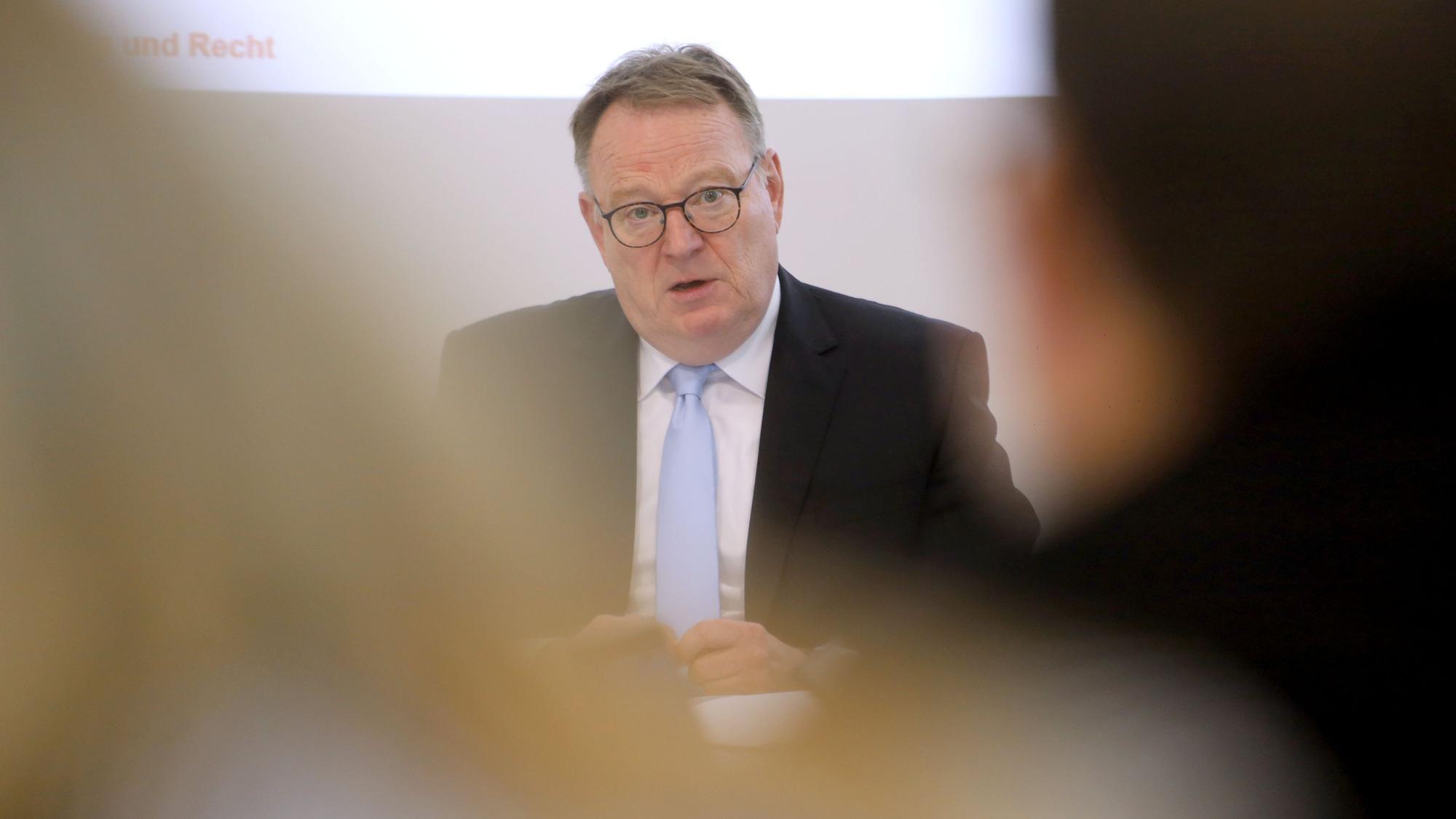 Pressekonferenz Haushalt mit Oberbürgermeister Torsten Burmester.