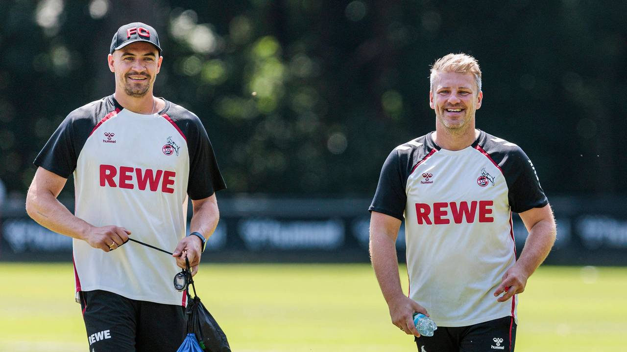 Lukas Kwasniok mit Hannes Dold beim Training des 1.FC Köln.