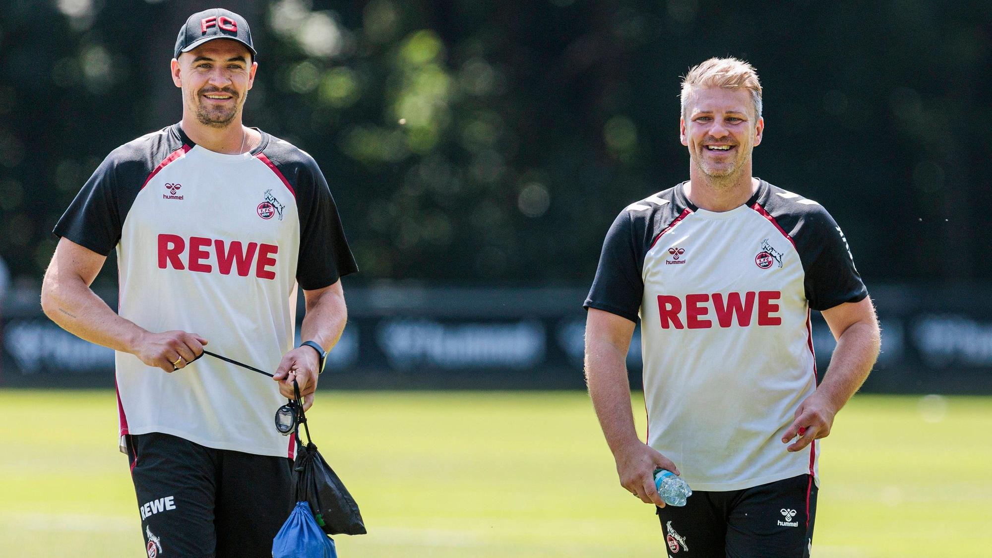 Lukas Kwasniok mit Hannes Dold beim Training des 1.FC Köln.