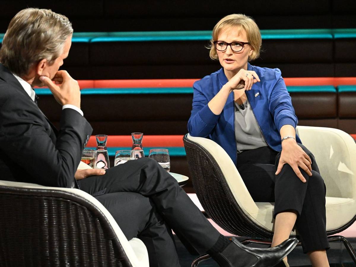 Ist die Regierungskrise eine „Riesenchance“ für die Grünen? Dieser These widersprach Parteivorsitzende Franziska Brantner vehement. (Bild: ZDF/Cornelia Lehmann)