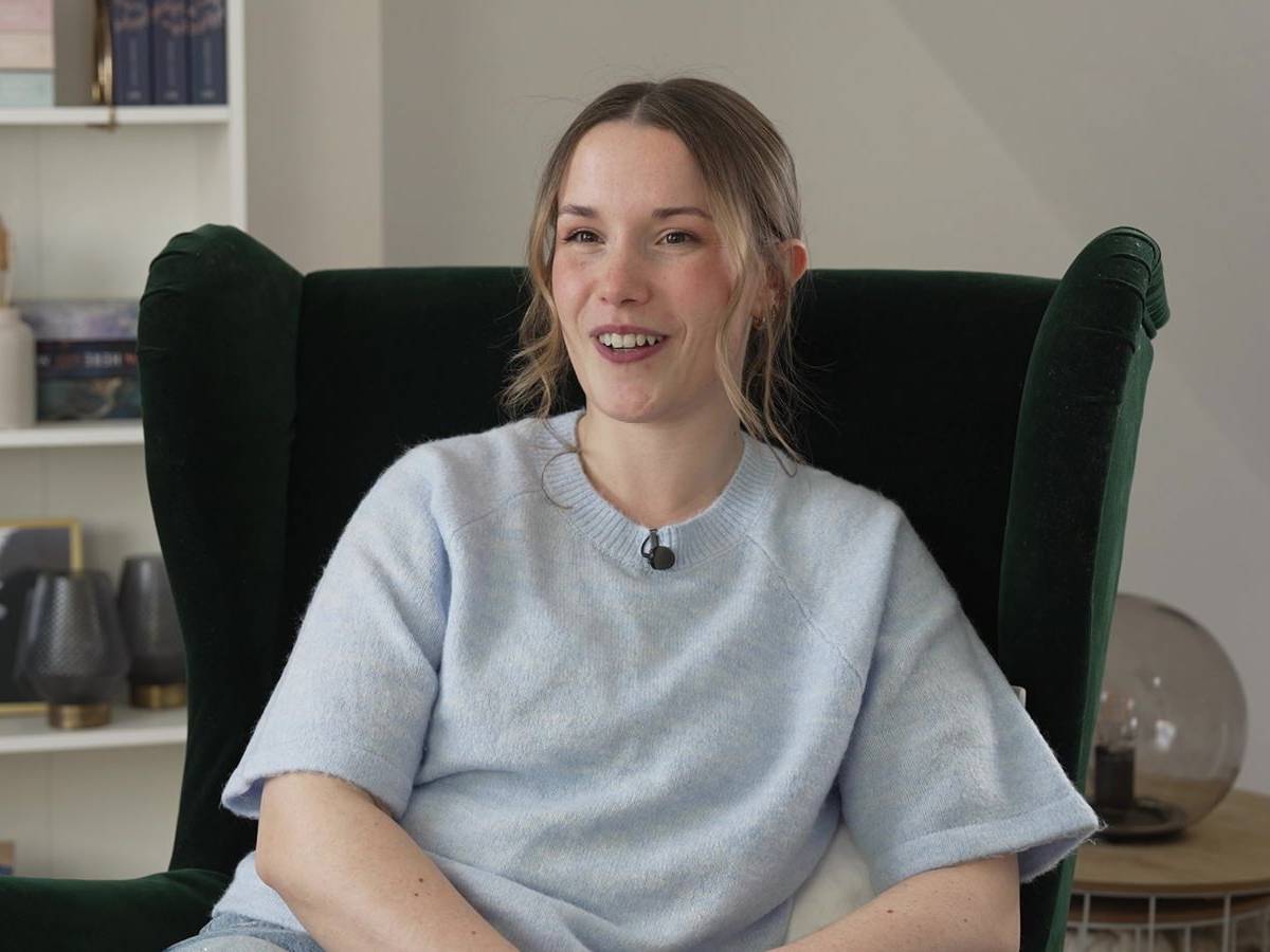 Johanna (29) beschreibt sich als „Polizeibeamtin mit Herz und Seele“. (Bild: RTL)