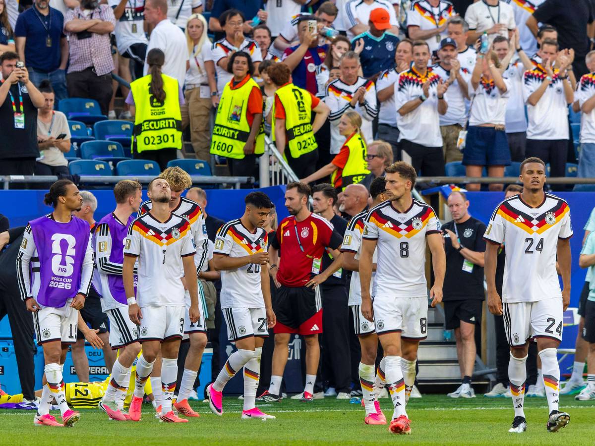 Das DFB-Team nach dem WM-Aus gegen Paraguay.