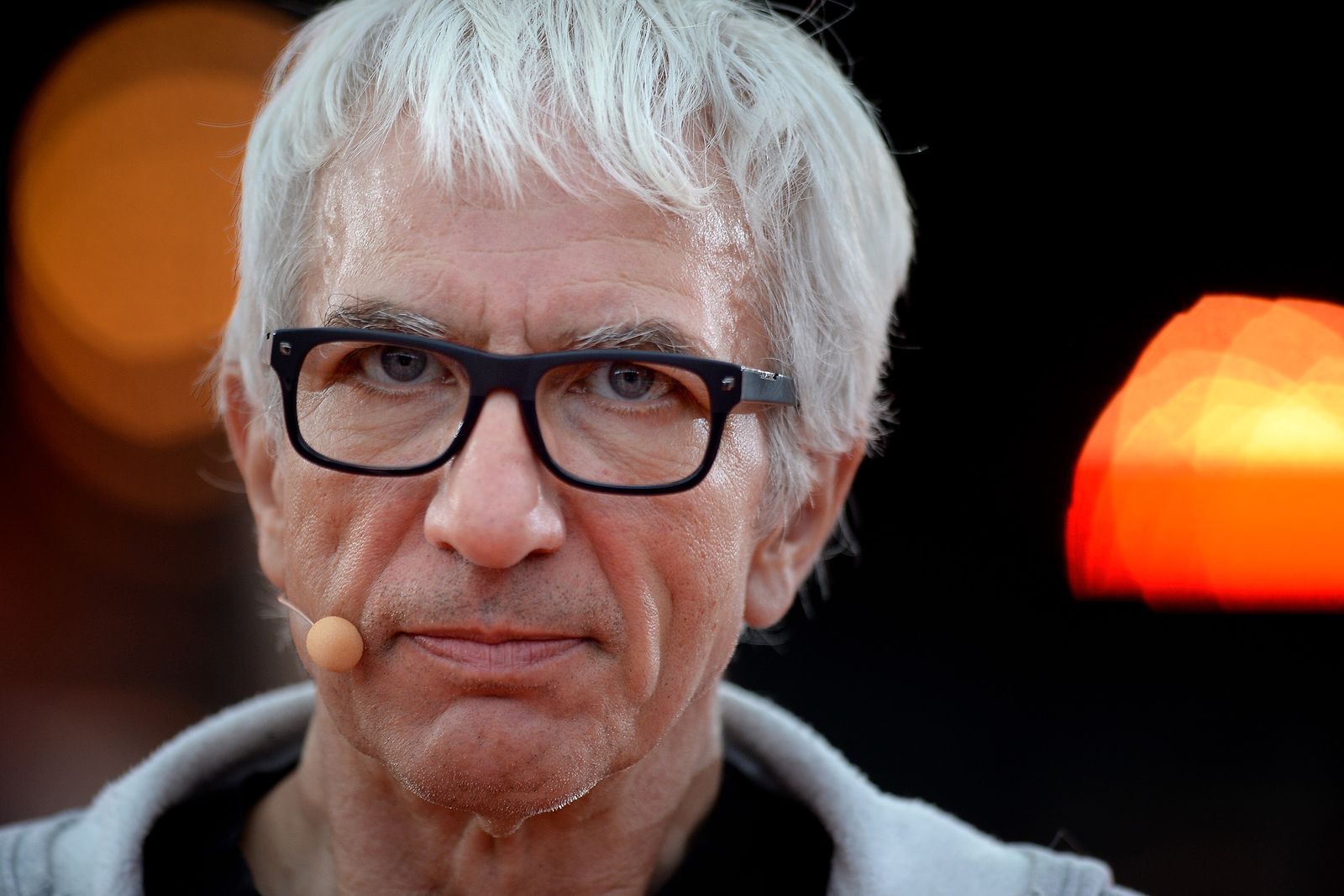 Auch seine Kollegen trauern: Ralf Richter ist im Alter von 69 Jahren gestorben. (Bild: 2015 Getty Images/Sascha Steinbach)