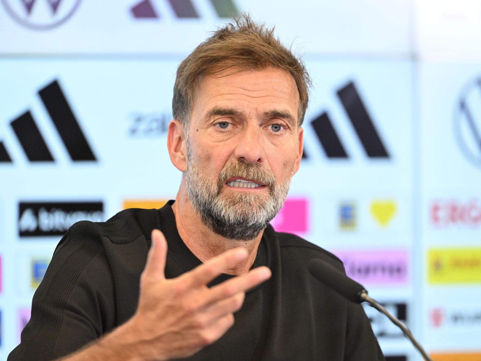 Jürgen Klopp auf einer Pressekonferenz.