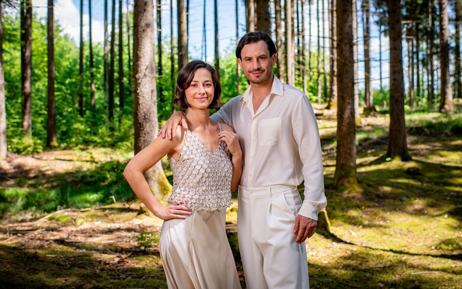 Pippa Fee Rupperti und Jaime Ferkic spielen das neue „Sturm der Liebe“-Traumpaar, Emilia und Massimo. (Bild: ARD / WDR / Christof Arnold)