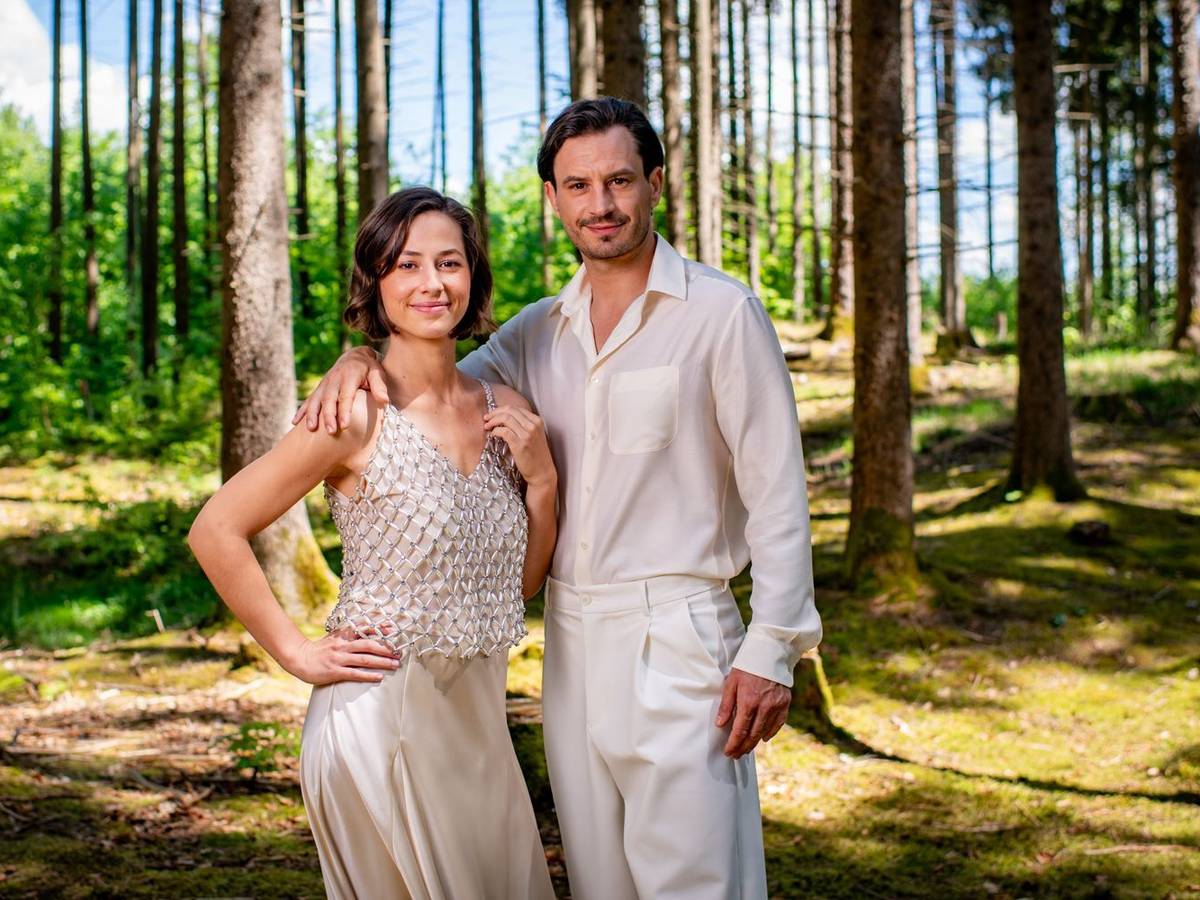 Pippa Fee Rupperti und Jaime Ferkic spielen das neue „Sturm der Liebe“-Traumpaar, Emilia und Massimo. (Bild: ARD / WDR / Christof Arnold)