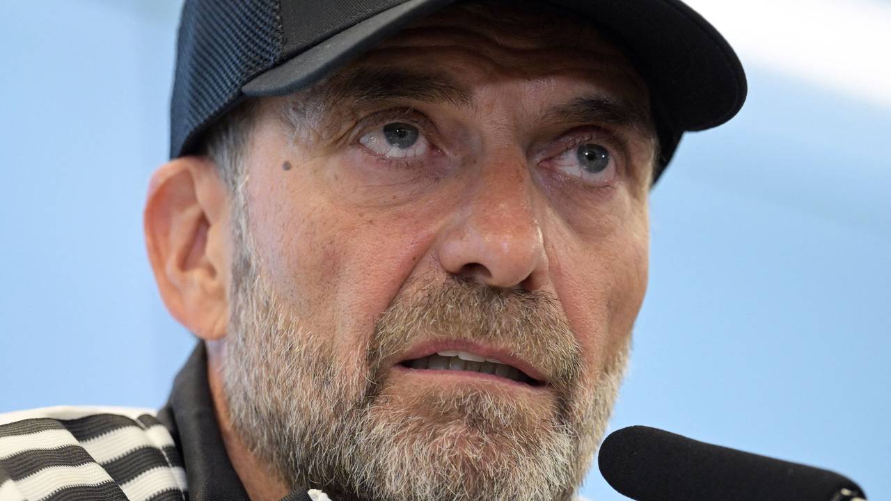 Jürgen Klopp auf einer Pressekonferenz des DFB