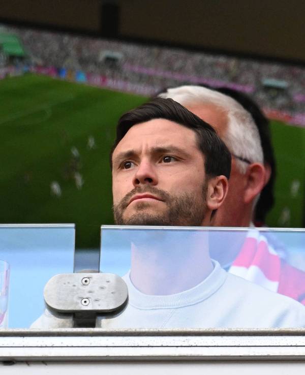 Jonas Hector in einer Loge im FC-Stadion.