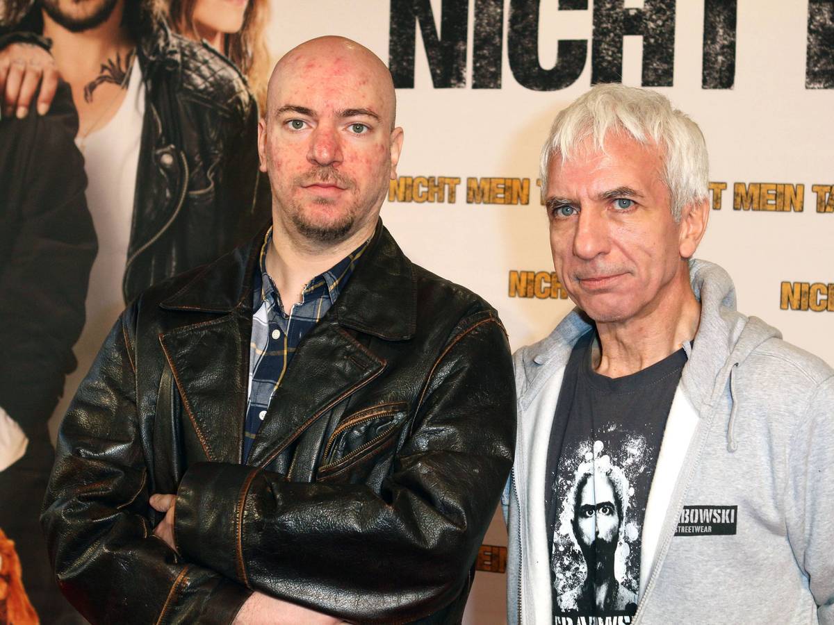 Maxwell Richter und sein Vater Ralf Richter bei der Weltpremiere von „Nicht mein Tag“ 2014 in Bochum.